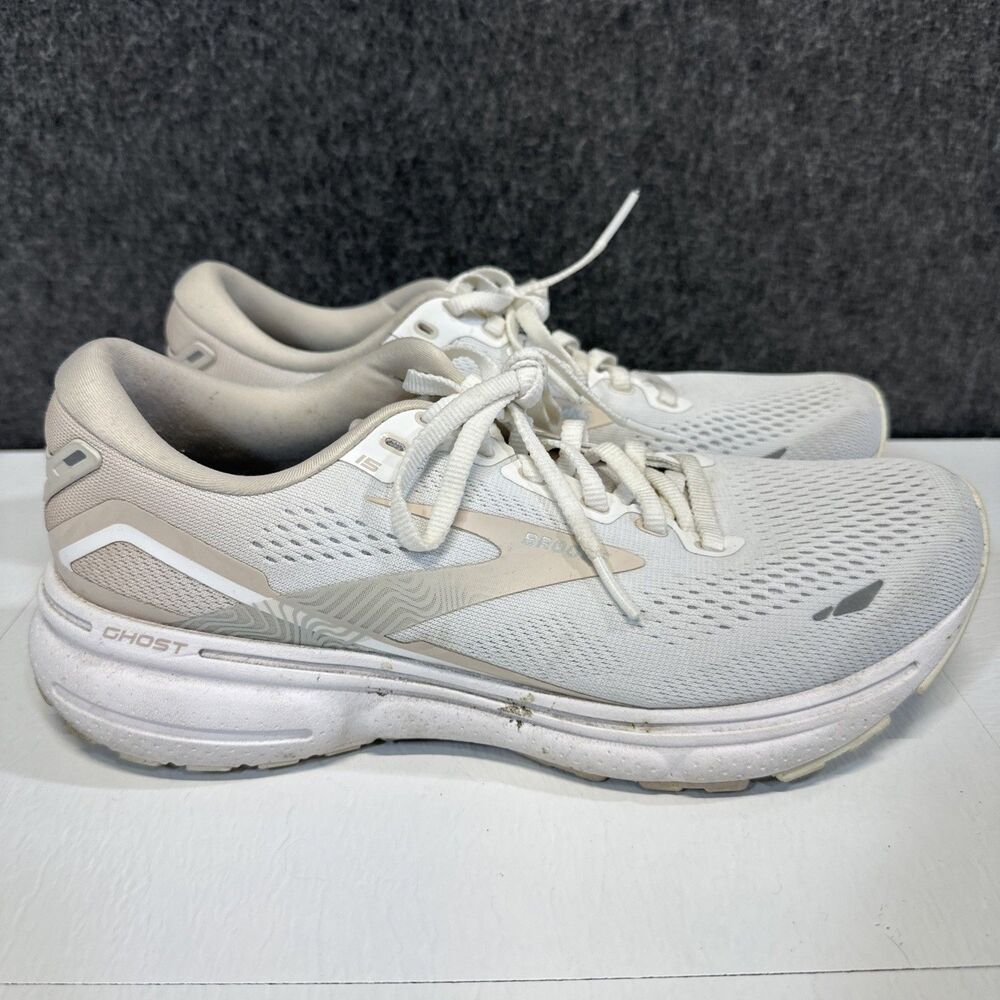 Brooks Ghost 15 White Lace Up Sneakers Women’s 8.5B Running White Beige B30